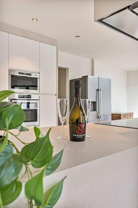 Schitterende Loft Met Jacuzzi En Sauna In Mechelen Exterior photo